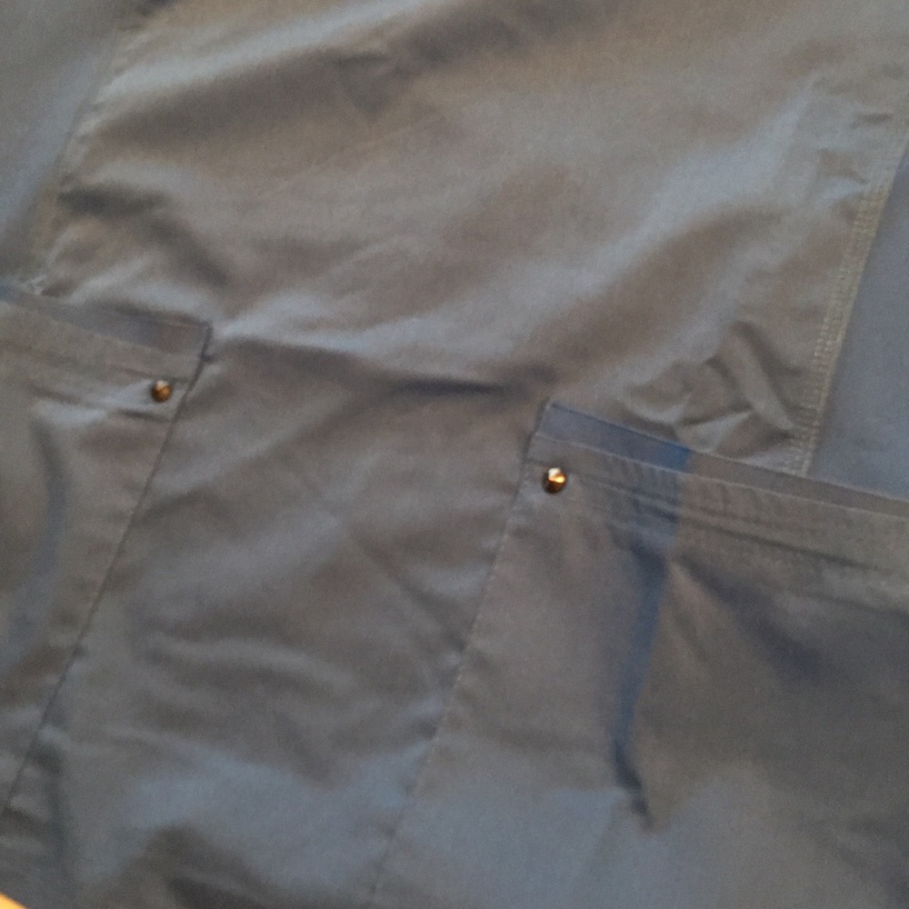Purple Label Scrub Top - Picture 3 of 4